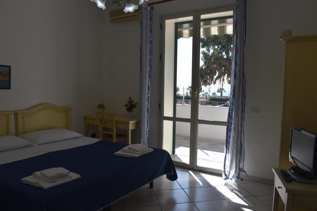 Bed and Breakfast In Riva Al Mare Gela Exterior foto